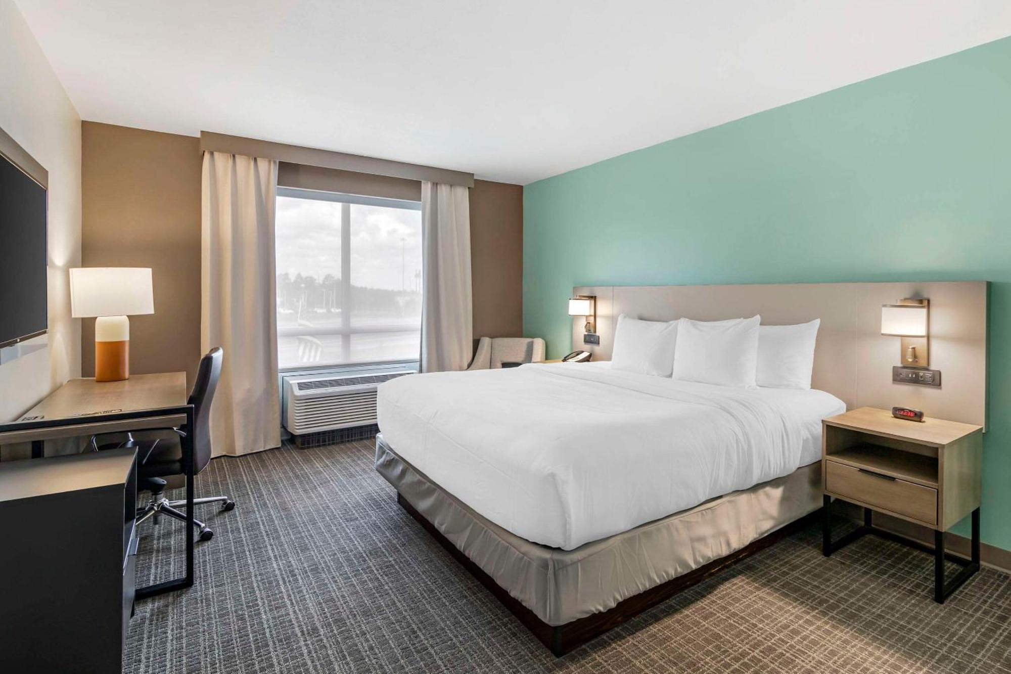 Comfort Hotel 3*